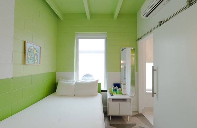 The Gallatin Cozy Full 318, 3 miles 2 Broadway