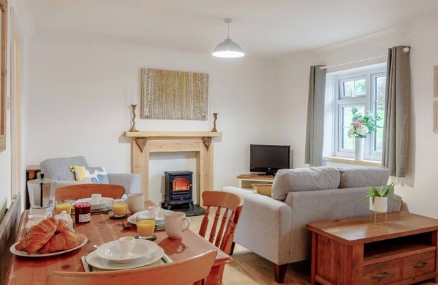 The Game Cottage at Blaen Cedi Farm - New for July 2019