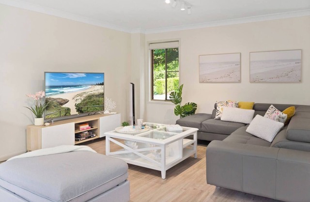 The Garden Townhome - heart of Wollongong