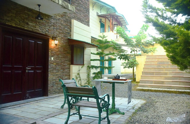 The GlenBrook Estate