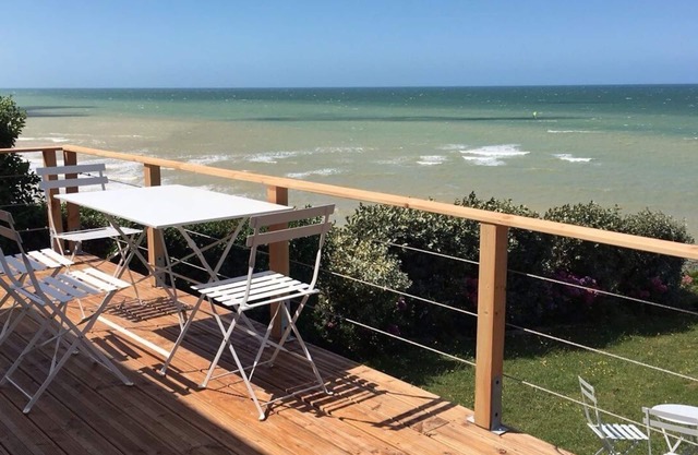 THE GOELETTE HOUSE EXCEPTIONAL SEA VIEW