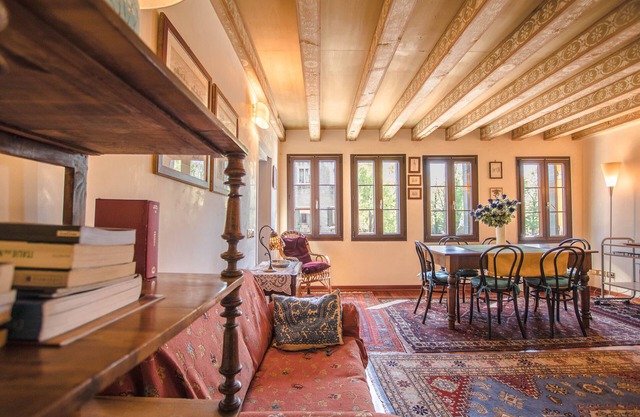 The Golden Tree, Apartment in Venice. In the heart of the Biennale