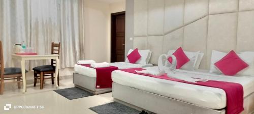 The Grand Paramont Near Delhi Airport Free Airport Drop