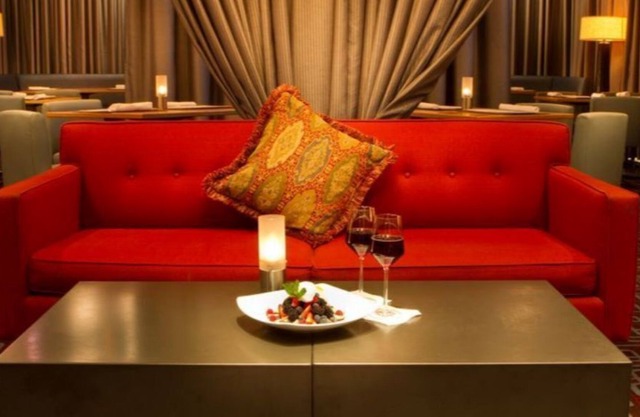 The Grand Queen with Magnificent Views