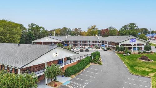 The Guest Lodge Gainesville