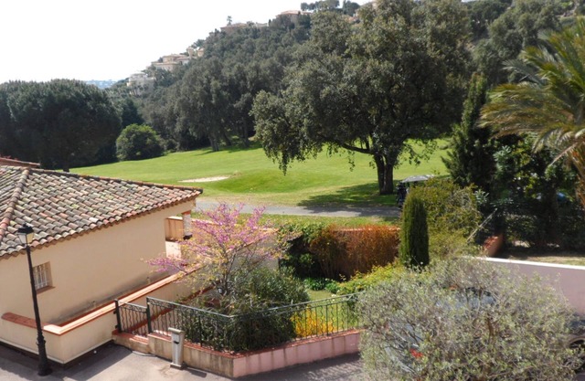 The Hameau des Greens Villa 47 and Garage, 90 M2 hab and 75m2 loggia & terrace
