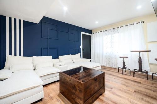 The Harvard Yard 2 bedroom 1 BathApartment Homes