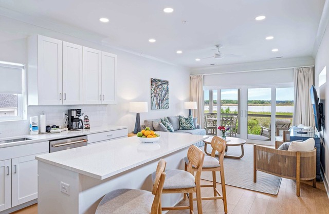 The Heron | Pool + Marsh Views, Private Boat Slip!