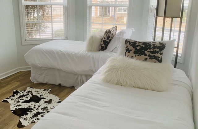 The Hideaway @ Newnan - Close to Everything + Pet Friendly