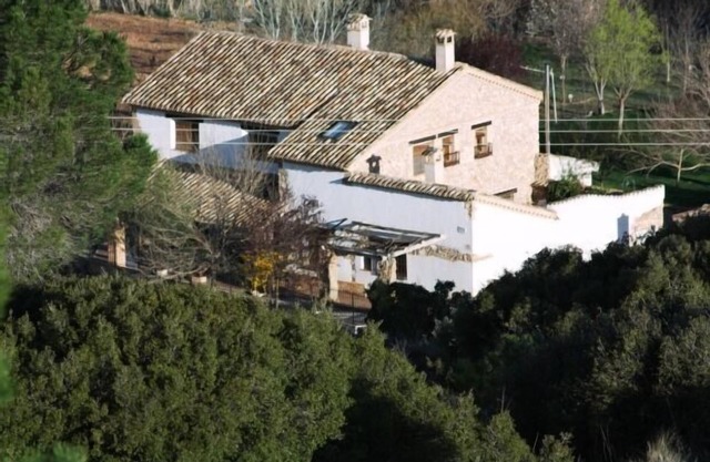 The House of the River for 13 people