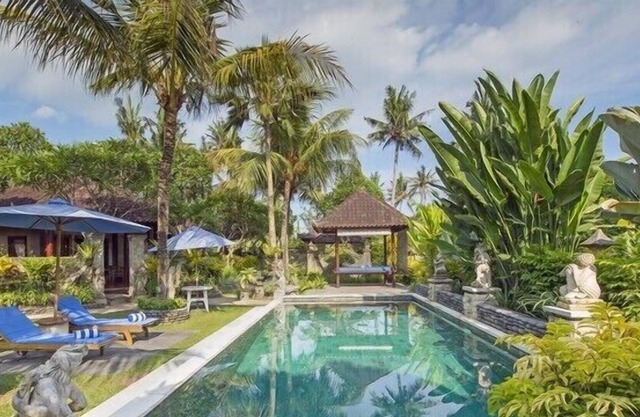 The Kishi-Kishi villa