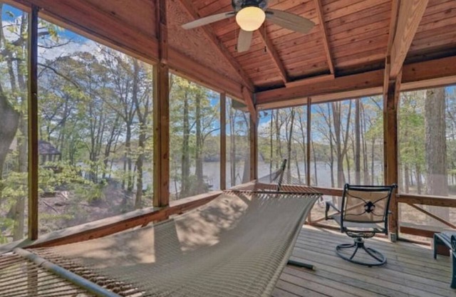 The Lake House Cottage