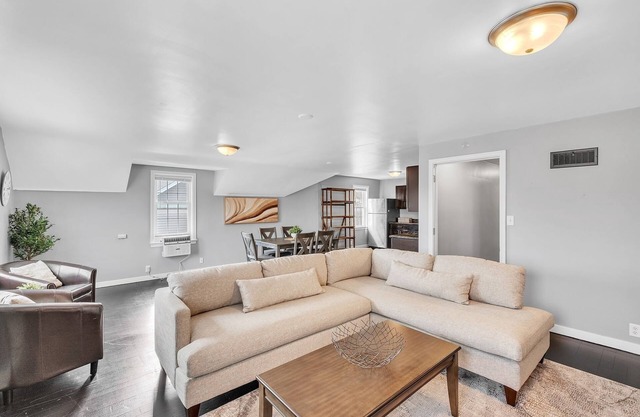 The Loft 3BR Apartment with Scenic Deck