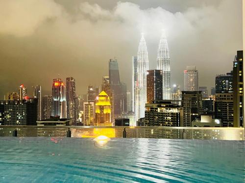 The Luxe Infinitum KL Best View Suites