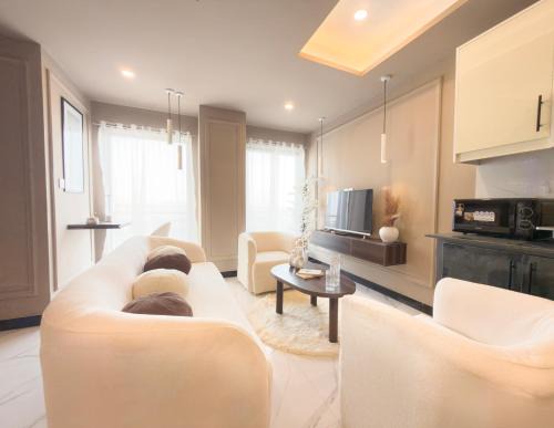 The Marrakesh Suites - Skyline ApartHotel In Bahria Town