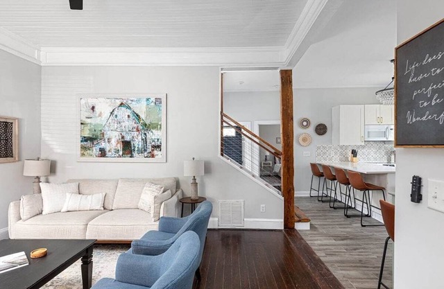 The Mill House: Charming, Historic, Great Location
