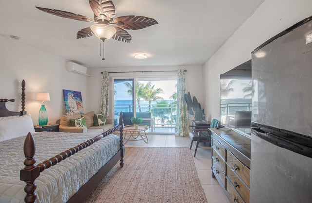 The new Lux Maho Reef Studio is a comfortable, stylish and in the best location!