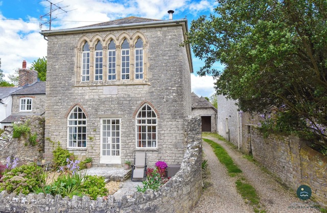 The Old Chapel - Exclusive Retreat