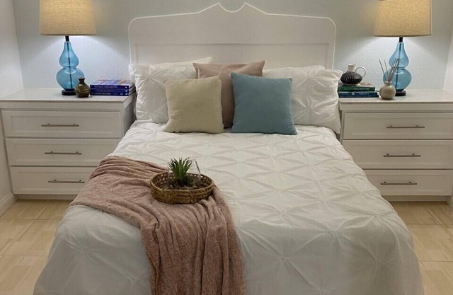 The Palms Diamond-Delightful Decorous, your host is Dependable
