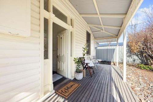 The Parade - Mansfield - Sleeps 8