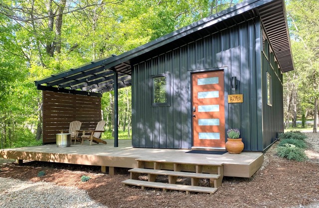 The Patsy at High Bank – Cozy Elk Riverfront Tiny Cabin in Scenic Noel, MO