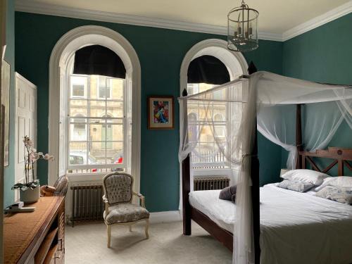 The Pickwick House 2 bedroom free parking