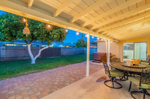 The Roadrunner4 Bd w Hot Tub & Mountain Views