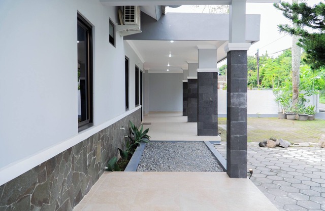 The Samora Living