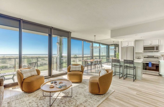 The Sand & Sea Condos - Oceanfront