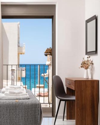 The Sandgate Elegant studio, Chania Seaside