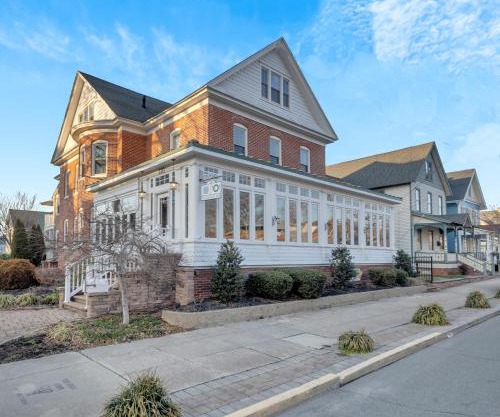 The Savannah, Boutique BNB & Spa