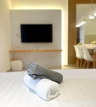 The Shore LW Premium Suites KK Downtown