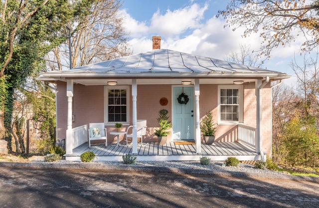 "The Sparrow" at Historic Downtown Staunton