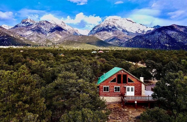 The Stargazer-Your private retreat in the mountains!