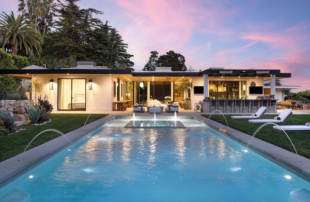 The Starlite House- California Cool Resort Living in Montecito