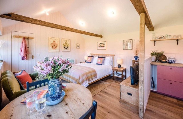 The Studio, Ivy Lodge Barn, Hoo