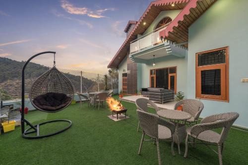 The Summer House Kasauli I Serviced Villa I 4 Bedroom Villa l Party & Music I Sky Bonfire I Managed By Exotic Stays