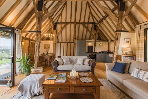 The Thatched Barn by Bloom Stays
