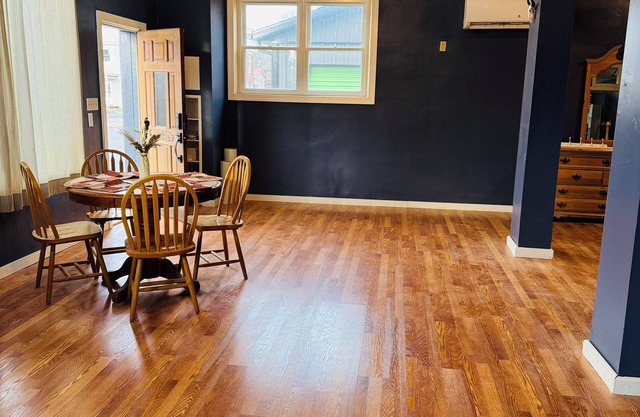 “The Train Station” - A modern open space B&B with a western vibe. Must see!