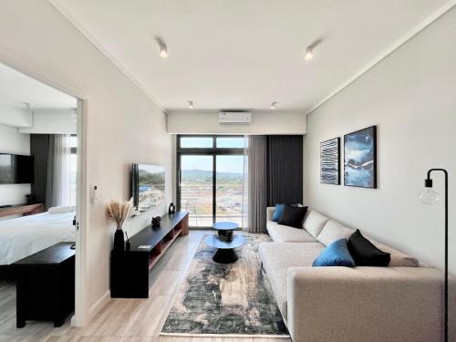 The Trilogy Collection Luxury One Bedroom