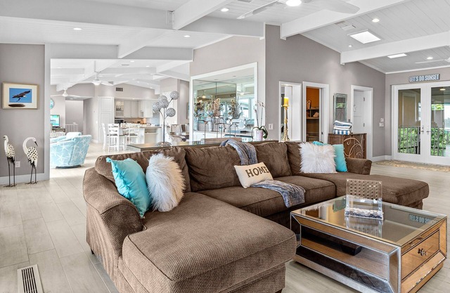 The ultimate Captiva vacation home! Enjoy breathtaking water views!