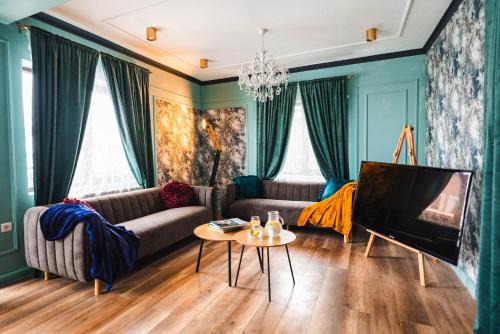 The Vardo - Elegant Villa in Predelut