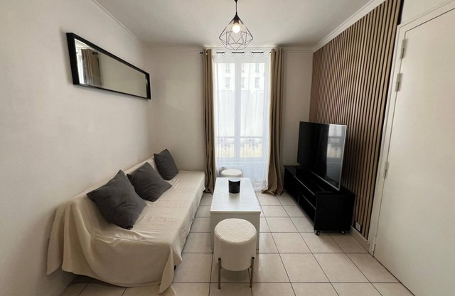 The Victor chic and elegant super location Paris in 20min