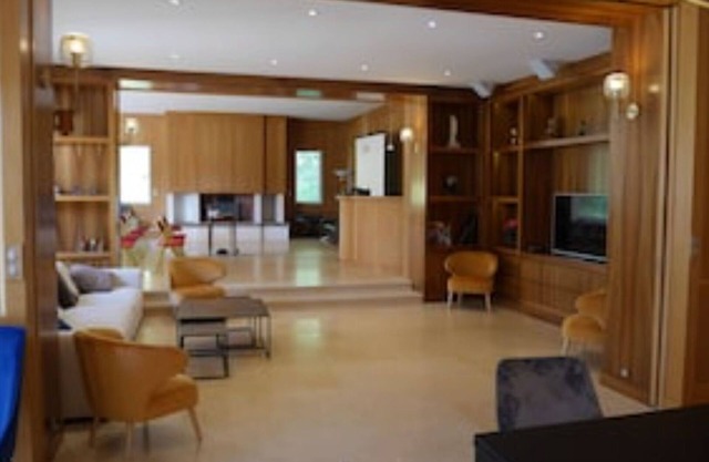 THE VILLA DU GRAND PARC ESTATE
