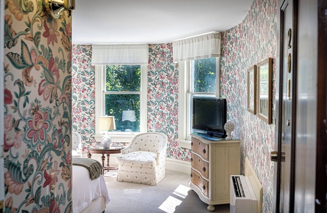 The West Lane Inn - Queen Room
