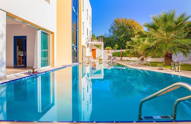 Themis Private Villa in Rhodes | Private Pool & Jacuzzi | 5 Bedrooms Sleeps 14.