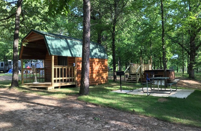 These little cabins are so secluded you may go far a hike and never see a soul !