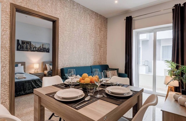 This apartment is a 2 bedroom(s), 1 bathrooms, located in Il-Mellieħa, null.