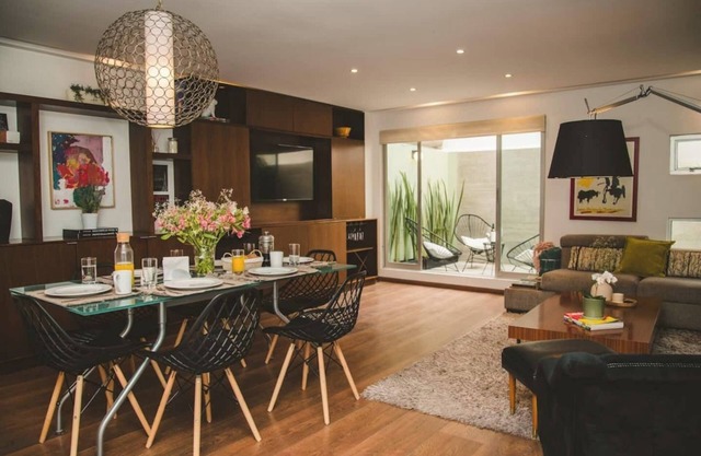 This condominium is a 2 bedroom(s), 2.5 bathrooms, located in Ciudad de México, Ciudad de México.