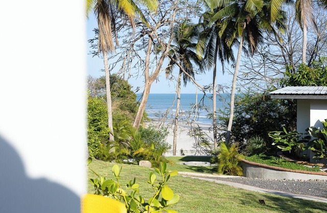 This studio is a 1 bedroom(s), 1 bathrooms, located in Playa Corona, Panama Oeste.